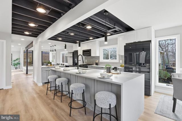 10512 ARROWOOD ST, Fairfax, VA 22032