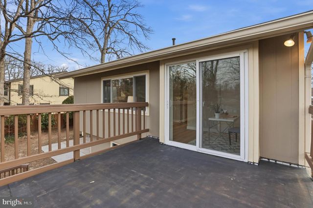 10512 ARROWOOD ST, Fairfax, VA 22032