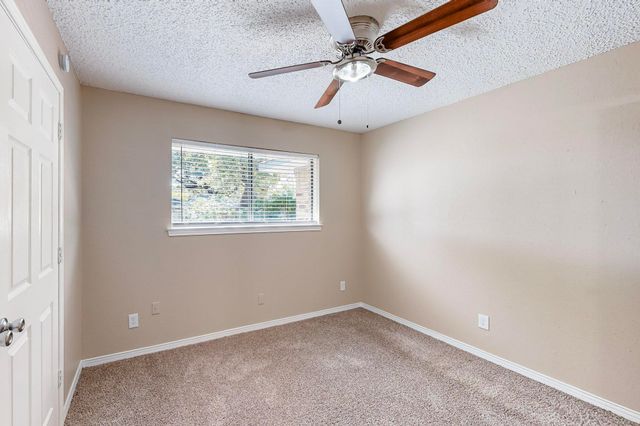 1908 N Irving Heights Drive, Irving, TX 75061