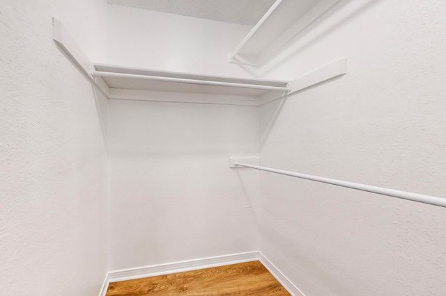 1908 N Irving Heights Drive, Irving, TX 75061