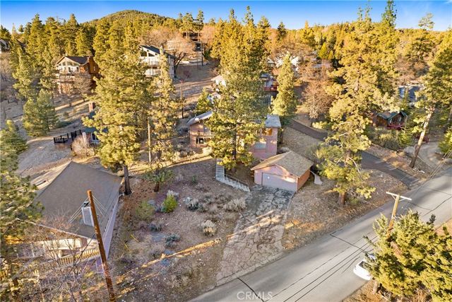 1063 Fawnskin, Fawnskin, CA 92333