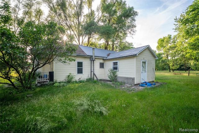 13882 Curtis Road, Grass Lake, MI 49240