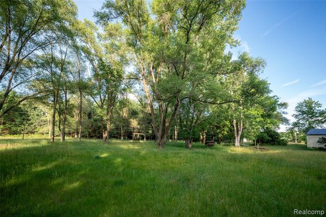 13882 Curtis Road, Grass Lake, MI 49240