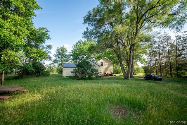 13882 Curtis Road, Grass Lake, MI 49240