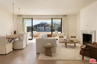 1301 Plaza De Sonadores, Santa Barbara, CA 93108