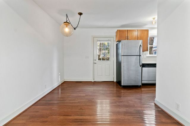 552 Savannah Highway 4, Charleston, SC 29407