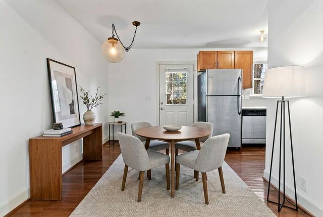 552 Savannah Highway 4, Charleston, SC 29407