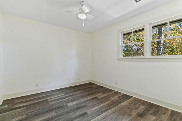 552 Savannah Highway 4, Charleston, SC 29407