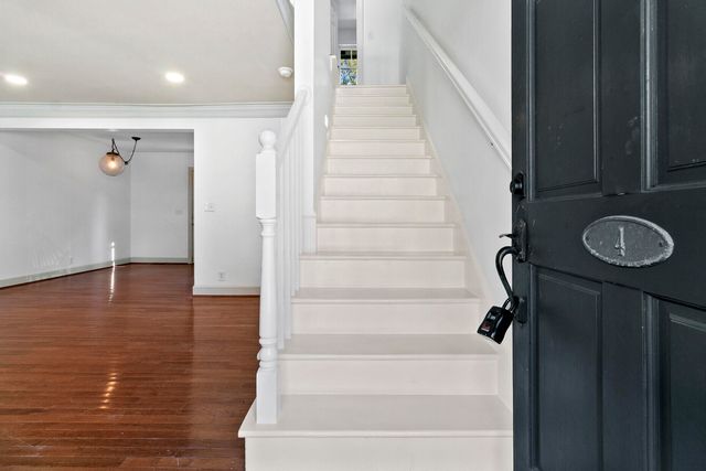 552 Savannah Highway 4, Charleston, SC 29407