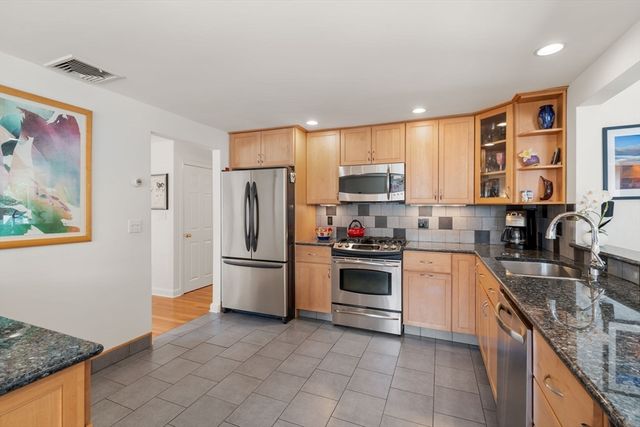 11 Harvard Circle, Needham, MA 02494