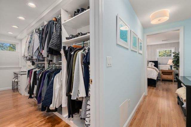 11 Harvard Circle, Needham, MA 02494