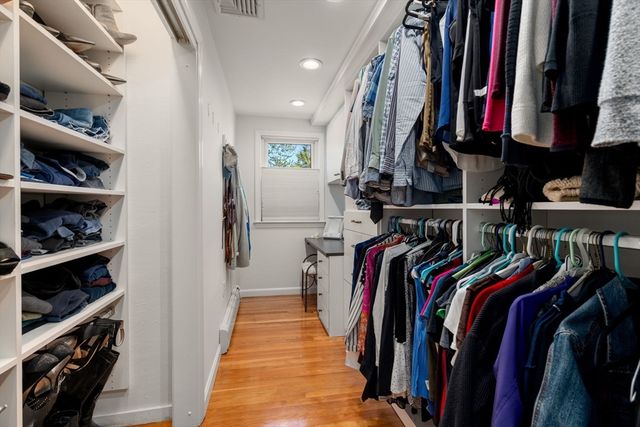 11 Harvard Circle, Needham, MA 02494