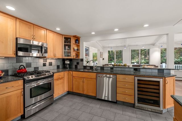 11 Harvard Circle, Needham, MA 02494