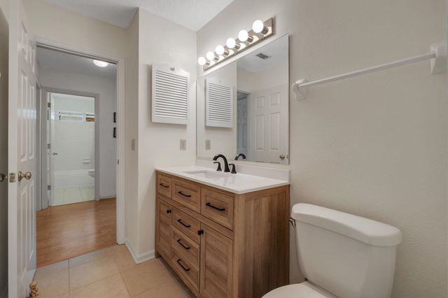 2975 BARCLAY Court, Tallahassee, FL 32309