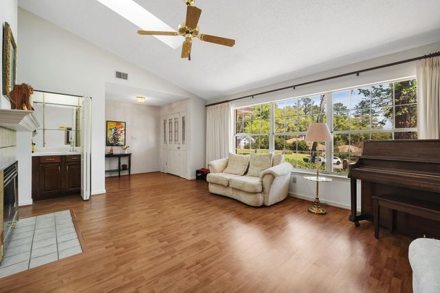 2975 BARCLAY Court, Tallahassee, FL 32309