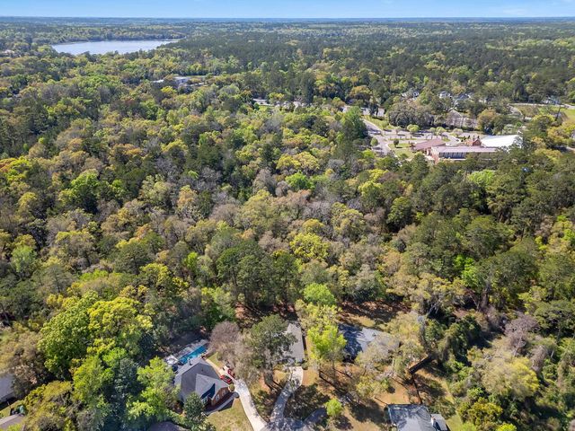 2975 BARCLAY Court, Tallahassee, FL 32309