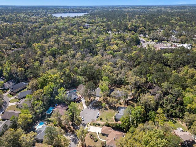 2975 BARCLAY Court, Tallahassee, FL 32309