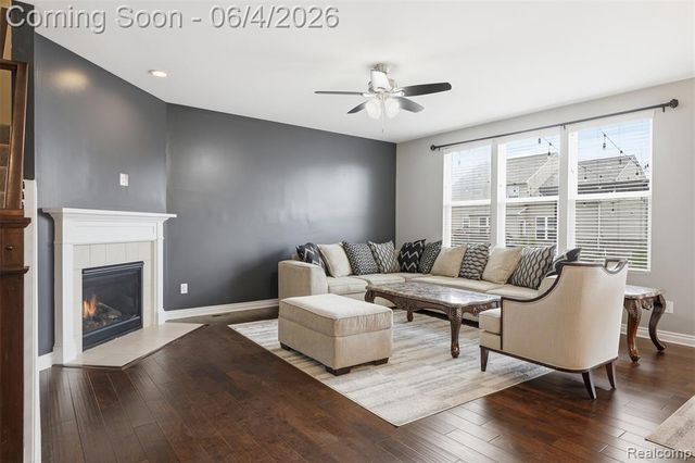 16308 Adelaide Drive, Macomb, MI 48044