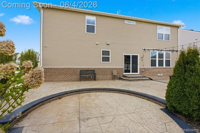 16308 Adelaide Drive, Macomb, MI 48044