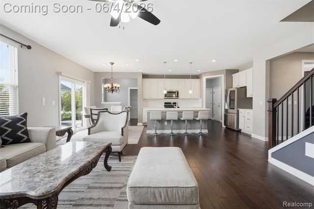 16308 Adelaide Drive, Macomb, MI 48044