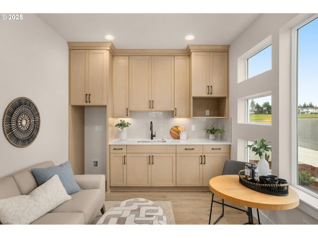 4200 N 15th Way, Ridgefield, WA 98642