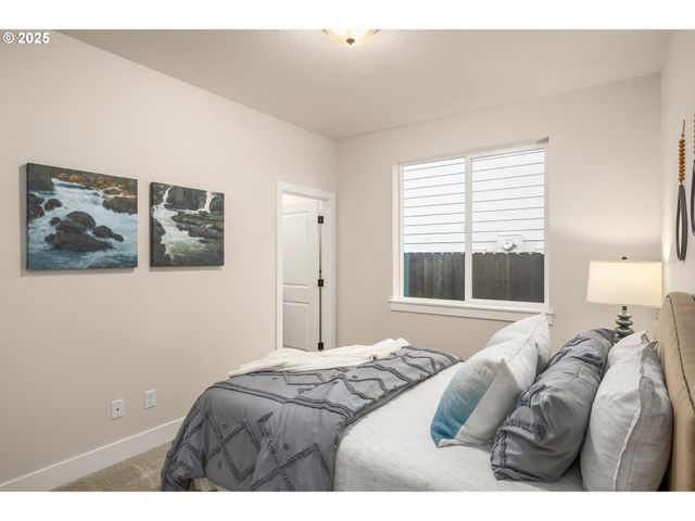 4200 N 15th Way, Ridgefield, WA 98642