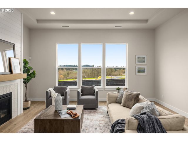 4200 N 15th Way, Ridgefield, WA 98642