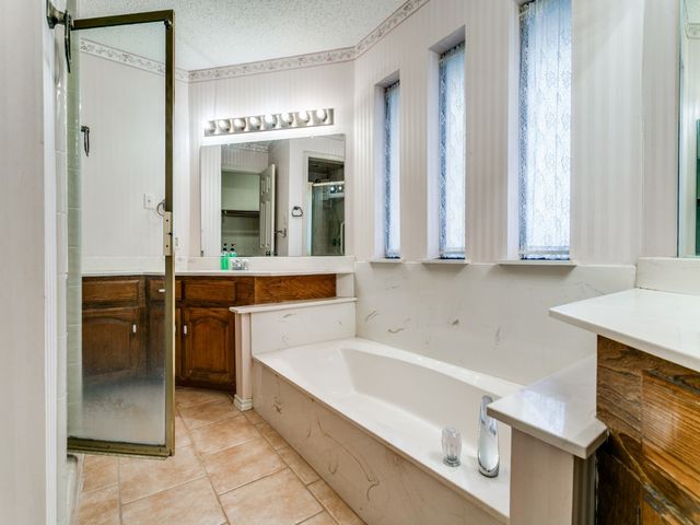 928 Old Mill Circle, Irving, TX 75061