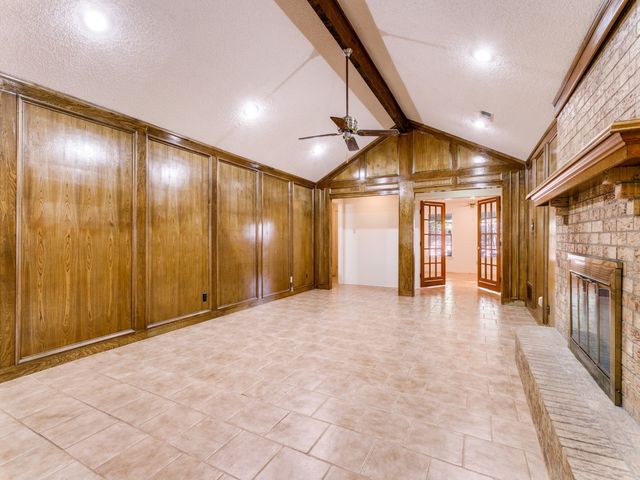 928 Old Mill Circle, Irving, TX 75061