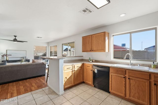 8667 N 110TH Lane, Peoria, AZ 85345