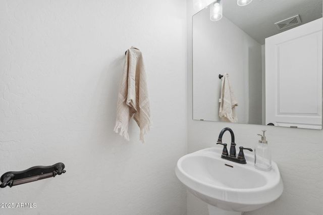 8667 N 110TH Lane, Peoria, AZ 85345