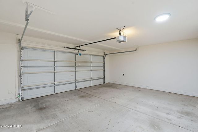 8667 N 110TH Lane, Peoria, AZ 85345