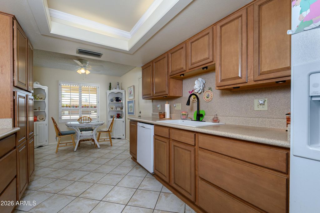 9723 W BRIARWOOD Circle, Sun City, AZ 85351 — photo 2