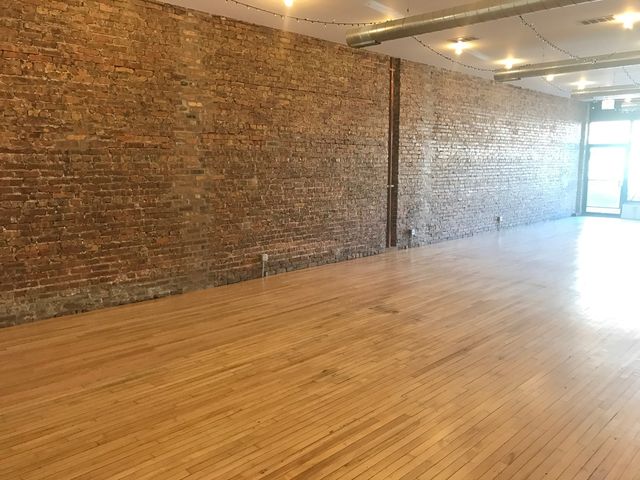 3643 W Lawrence Avenue, Chicago, IL 60625