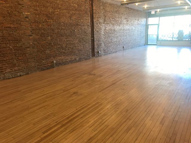 3643 W Lawrence Avenue, Chicago, IL 60625
