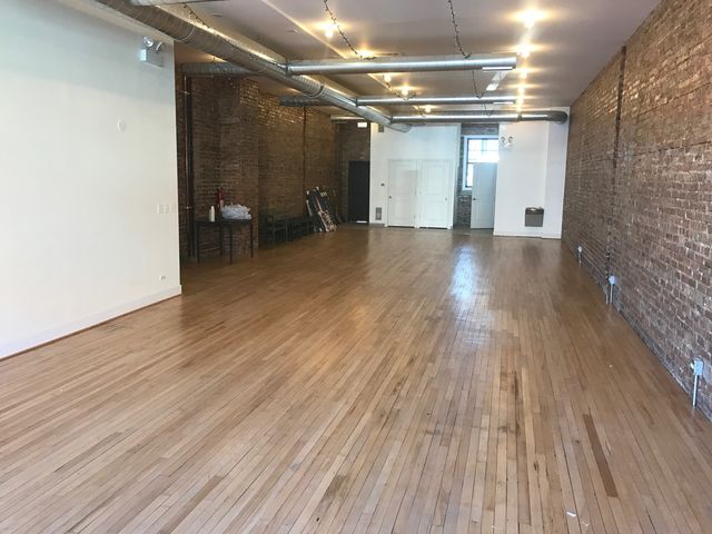 3643 W Lawrence Avenue, Chicago, IL 60625