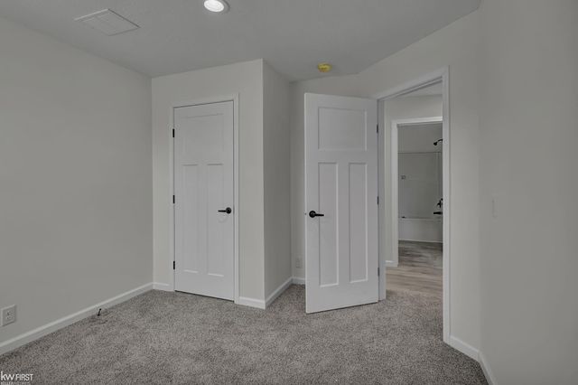 5165 N Irish Road, Davison, MI 48423