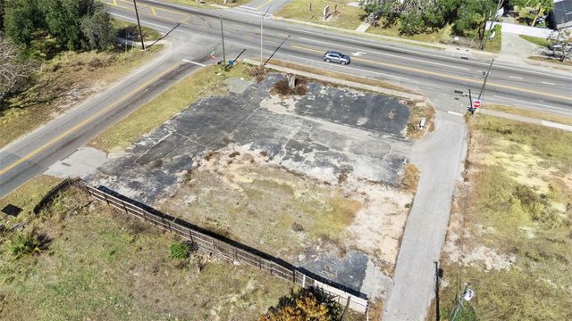 331 W MYERS BOULEVARD, Mascotte, FL 34753