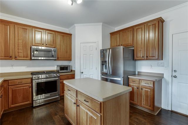 1021 Andover Drive, Hoschton, GA 30548