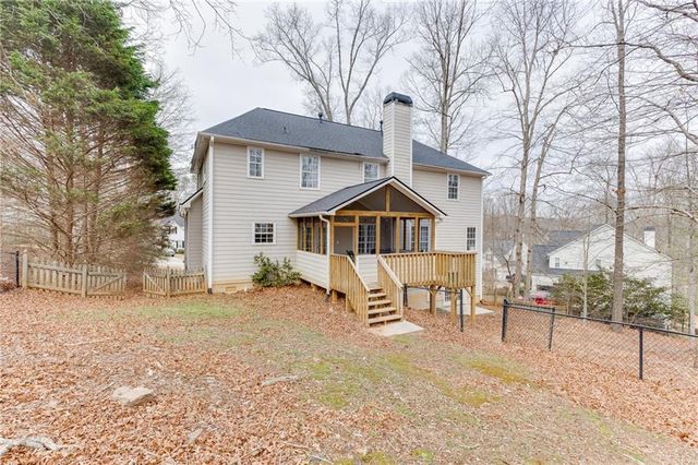 1021 Andover Drive, Hoschton, GA 30548