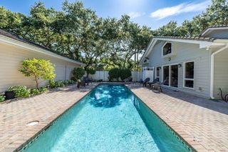 300 S Peppertree Drive, Vero Beach, FL 32963