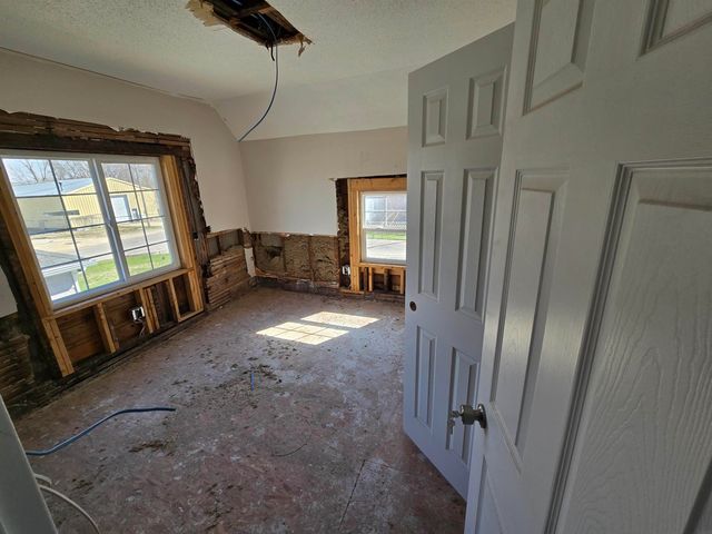 406-408 Gladys Street, Waterloo, IA 50702