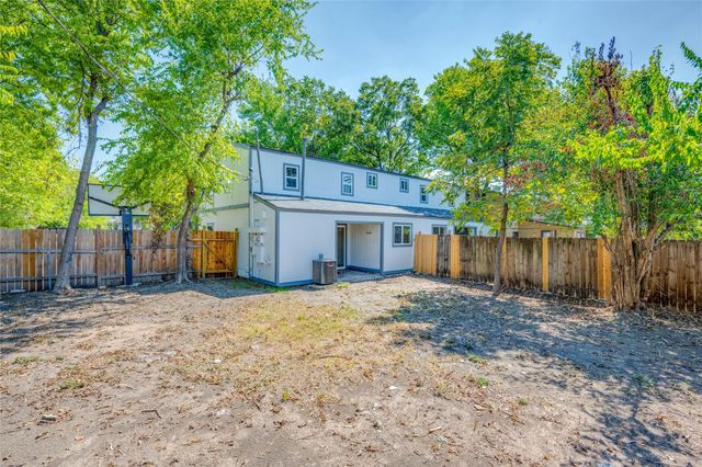 1303 E Saint Johns Ave, Austin, TX 78752