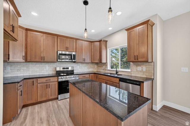5788 S TRIPP LN, Murray, UT 84123