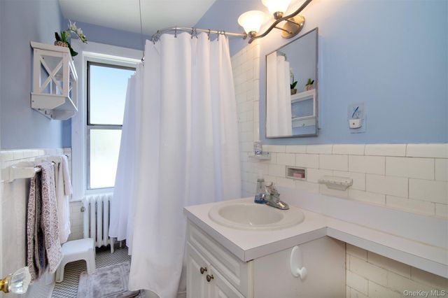 445 Gramatan Avenue EA3, Mount Vernon, NY 10552