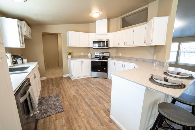 21395 Chasing Cattle Lane, Bend, OR 97701