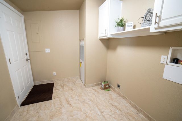 21395 Chasing Cattle Lane, Bend, OR 97701