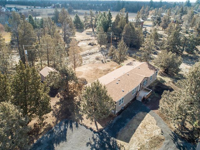 21395 Chasing Cattle Lane, Bend, OR 97701