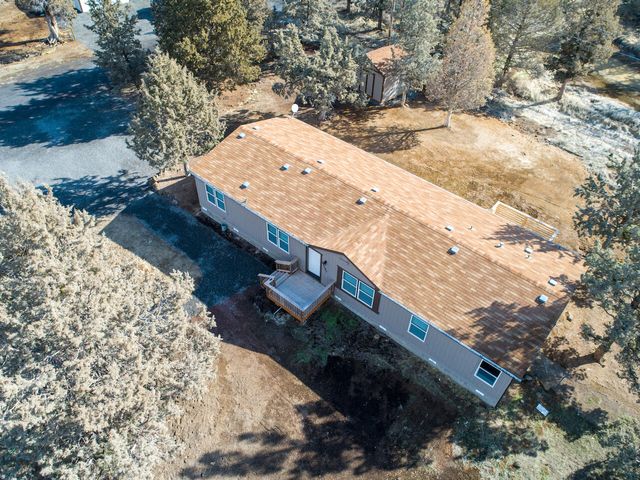 21395 Chasing Cattle Lane, Bend, OR 97701