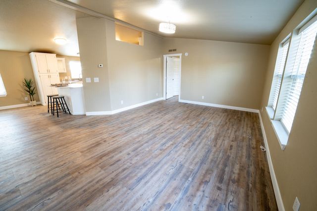 21395 Chasing Cattle Lane, Bend, OR 97701